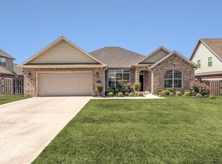 4204 SW Cornerstone Rd, Bentonville, AR 72712