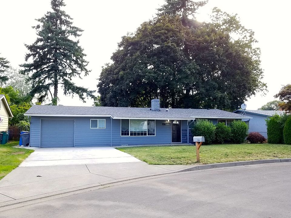 1st image of 2620 NE Littler Way