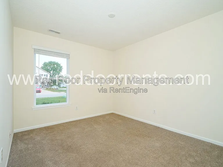 127 Broadmoor Bnd — Photo 14