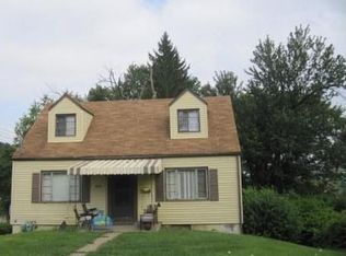 2046 Vermont Ave, West Mifflin, PA