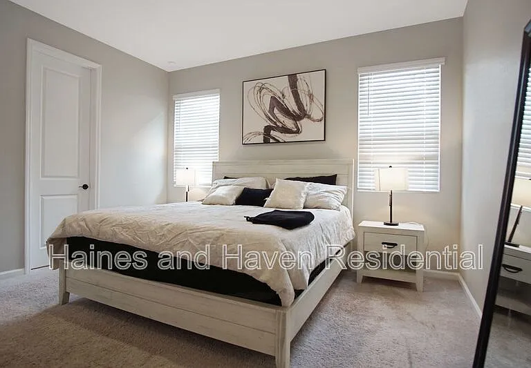 832 Blue Creek Dr — Photo 17