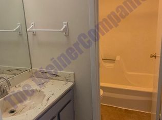 1911 Melrose Dr APT B, Champaign, IL 61820