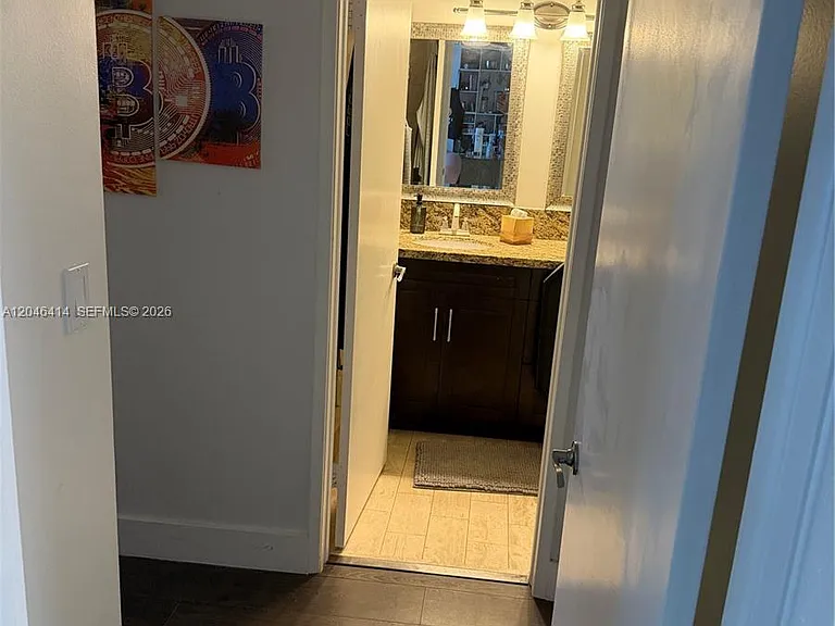 1717 N Bayshore Dr #A-2847 — Photo 15