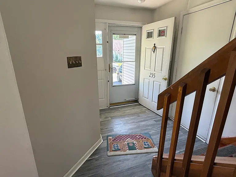 235 Village Green Ln — Photo 40