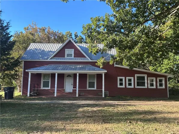 4149 Happy Hollow Rd, Asheboro, NC 27205