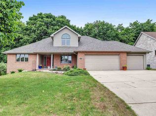 2669 Teresa Dr, Green Bay, WI 54311