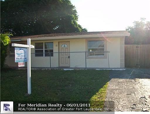 1st image of 1906 SW 68th Ave