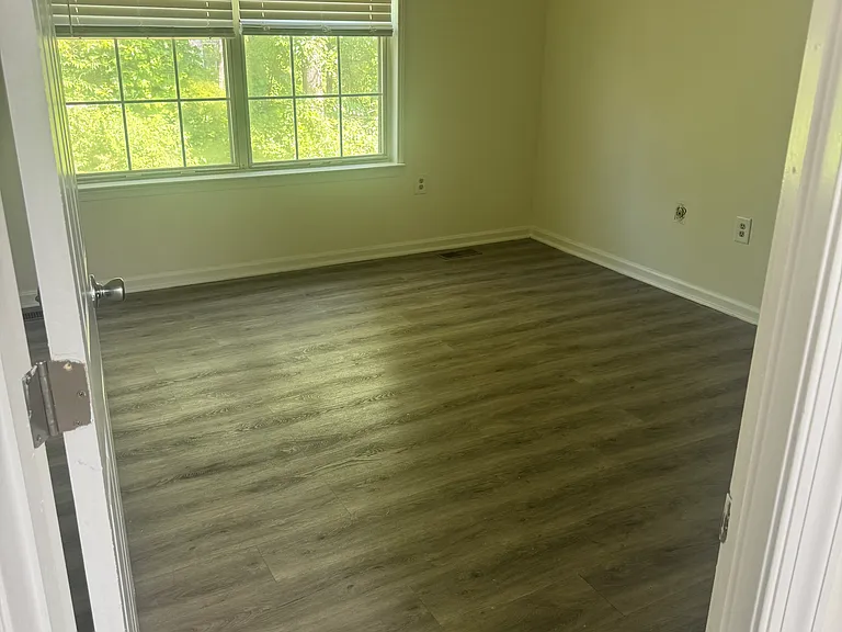 604 Stonebridge Blvd — Photo 7