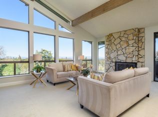 20 Mansion Ct #725, Menlo Park, CA 94025