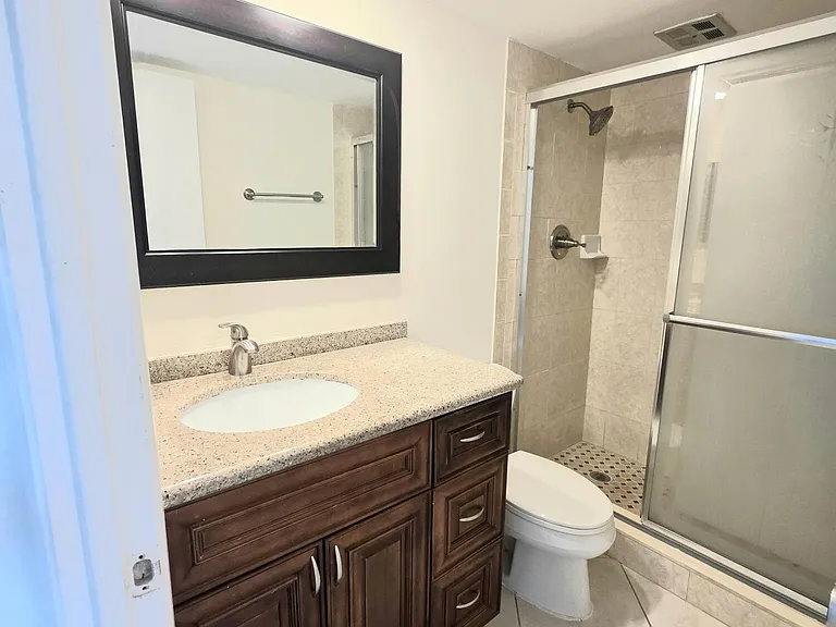 3100 NE 48th Ct #113 — Photo 36