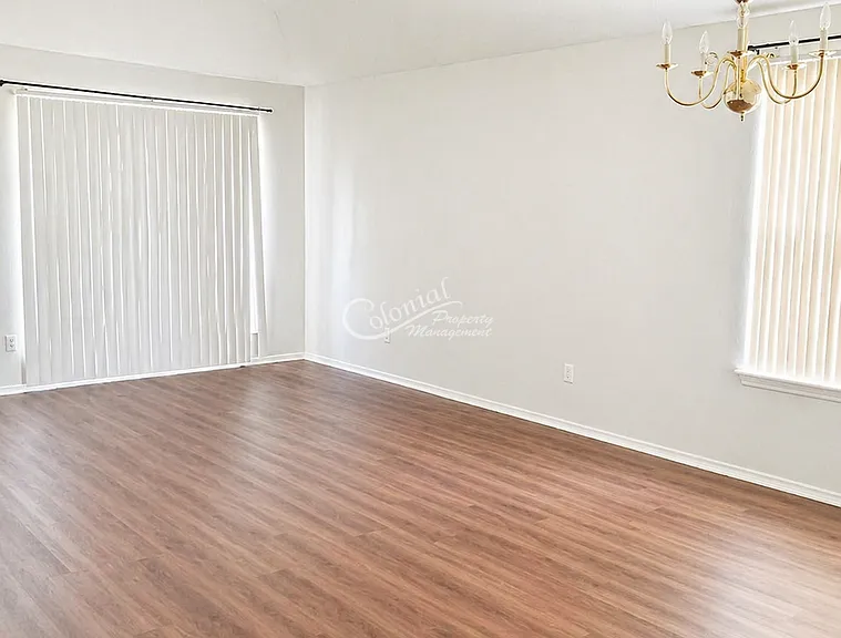 5313 Teal Dr — Photo 3
