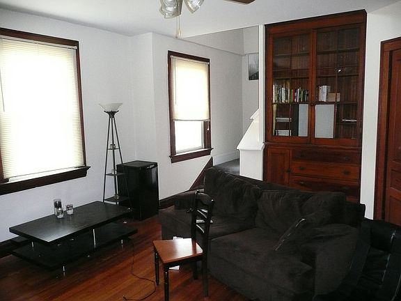 5th image of 2812 Erie Ave