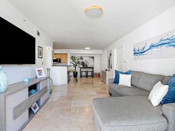 2nd image of 1205 Villa Circle #1205