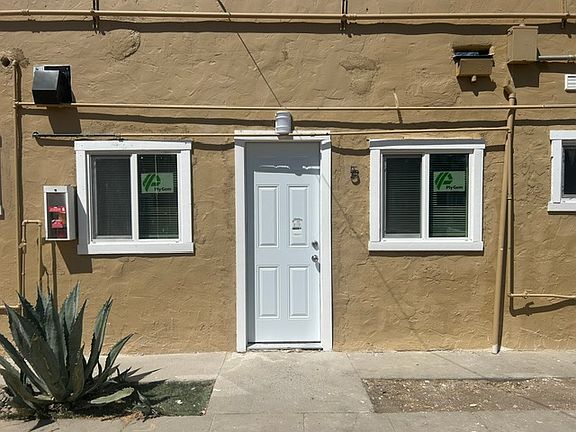 2nd image of 430 S Washington St APT 5