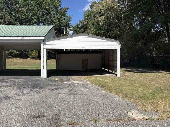 2nd image of 1377 W Main St