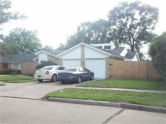 2nd image of 4515 Jura Dr