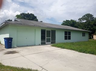 4000 4th St W, Lehigh Acres, FL 33971