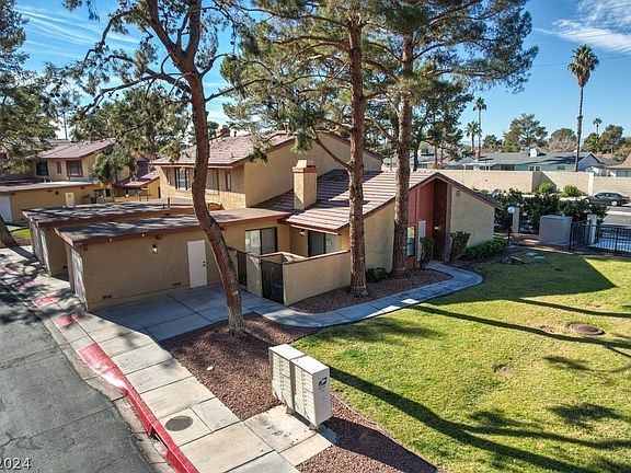 2nd image of 2373 Pickwick Dr #0