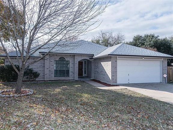 2nd image of 12700 Possum Hollow Dr