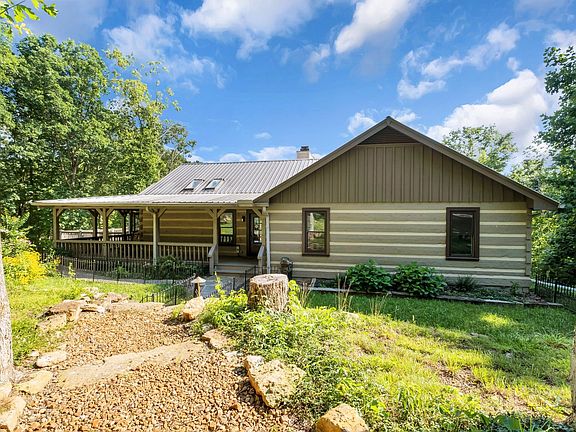 2nd image of 4545 Scenic Hills Ln