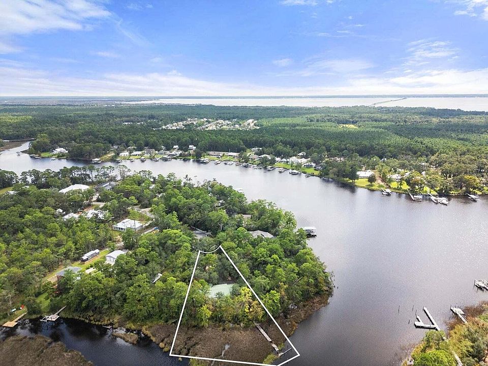 2nd image of 338 W Bayou Forest Dr