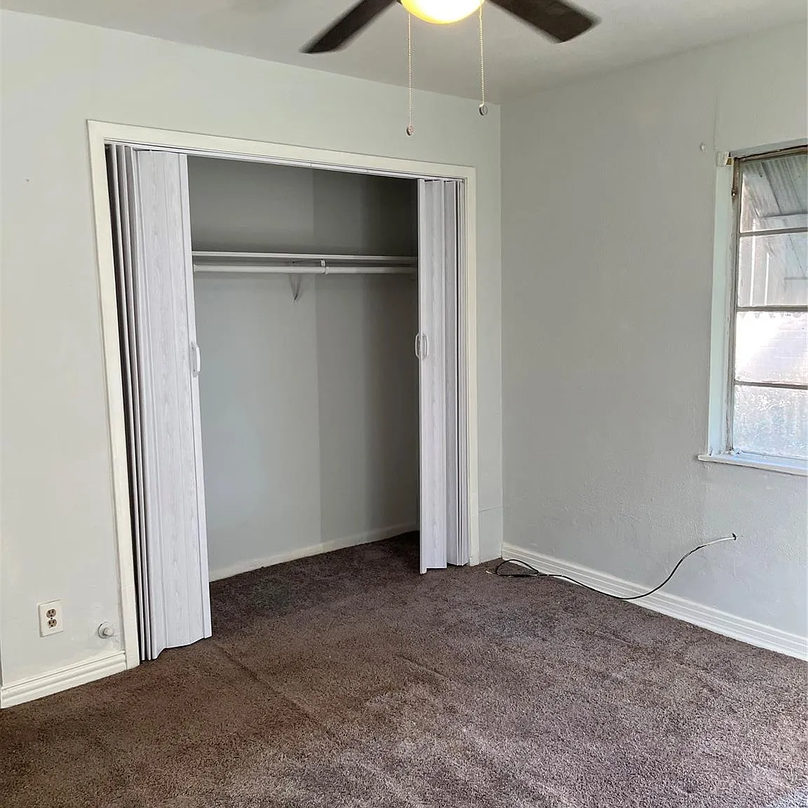 3 bed, 1.0 bath, 1198 sqft, $1,400 — Photo 4