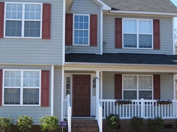 91 Union Cir, Lillington, NC 27546