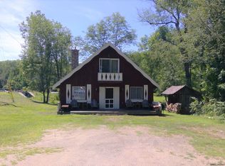 899 Peaceful Valley Rd, North Creek, NY 12853
