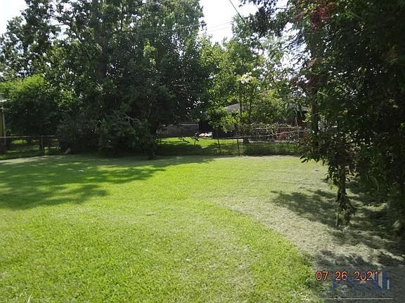 4th image of 1702 S Barbier Ave
