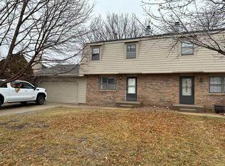 2315 Village Ln, Salina, KS 67401