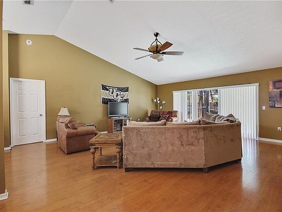 5th image of 4600 Eaglewood Dr