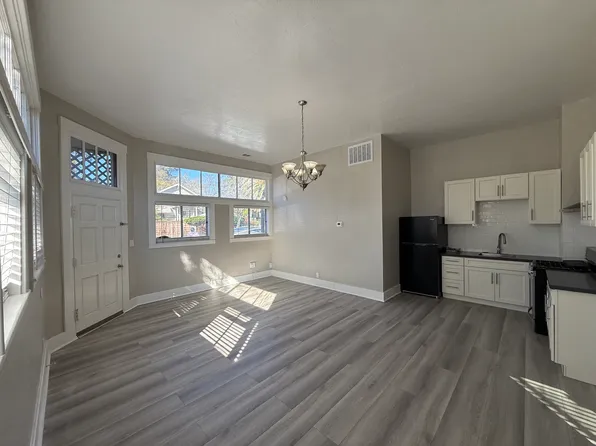 2400 Humboldt Ave, Oakland, CA 94601