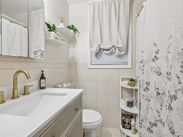 89-91 Kennedy Boulevard image 11 of 42