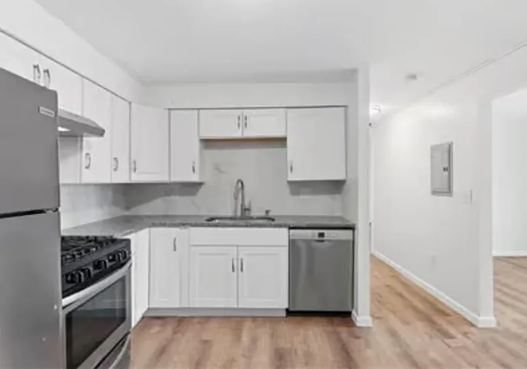 10 Josephine St #310 — Photo 6