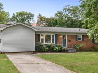 907 Julianne Dr, Jefferson City, TN 37760