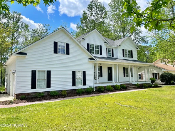 225 Drake Landing, New Bern, NC 28560