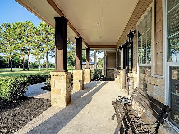 Family & Friends will be welcomed by this large oversized front porch.