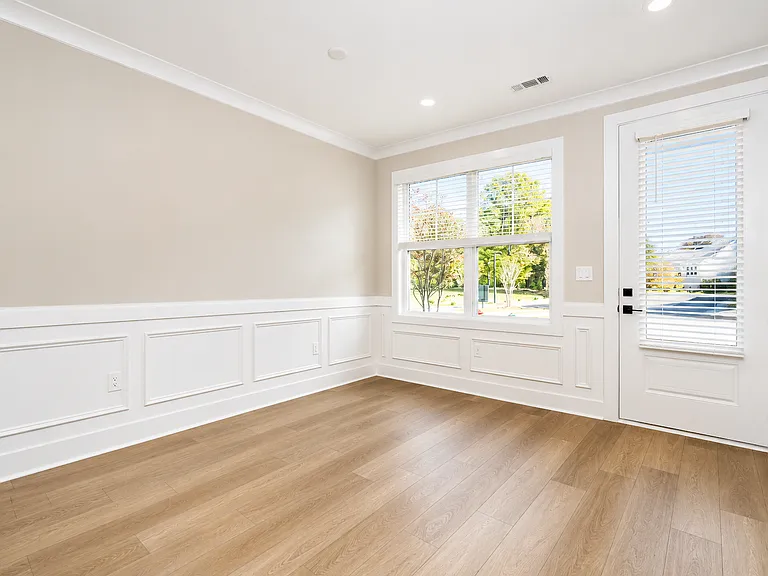 6114 Fox Rd — Photo 4