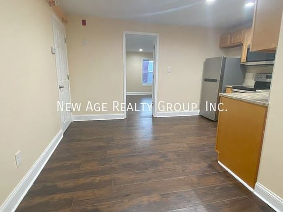 5th image of 2319 N 2nd St Floor 3