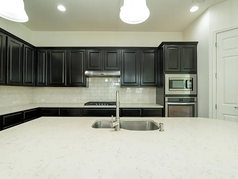 12508 Ondara Dr — Photo 4