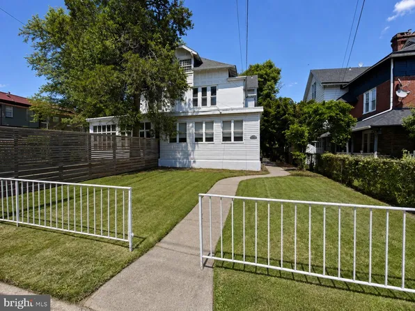 4845 Pulaski Ave, Philadelphia, PA 19144