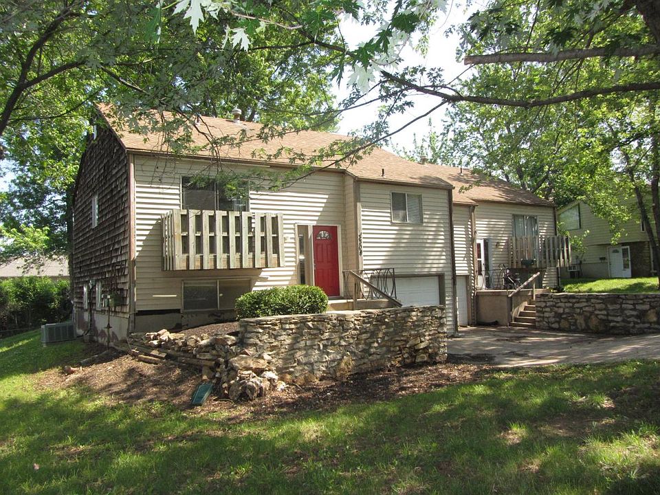 1st image of 3304 Bridge Manor Dr