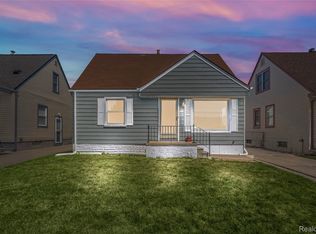 13650 Jobin St, Southgate, MI 48195