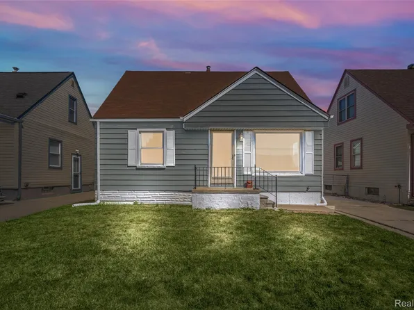 13650 Jobin St, Southgate, MI 48195