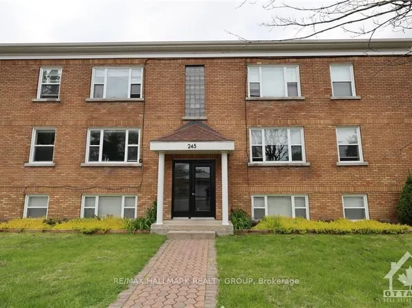 245 Des Peres Blancs Ave #1, Ottawa, ON K1L 7L8