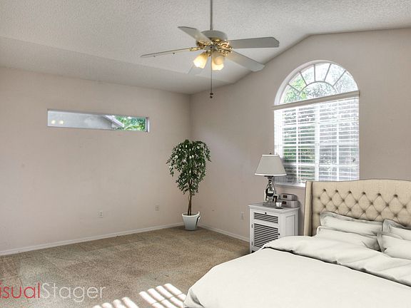 3rd image of 19326 Aqua Springs Dr