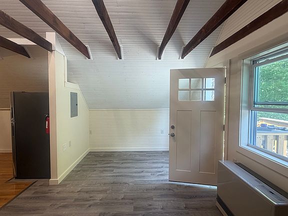 4th image of 138 Main St #5