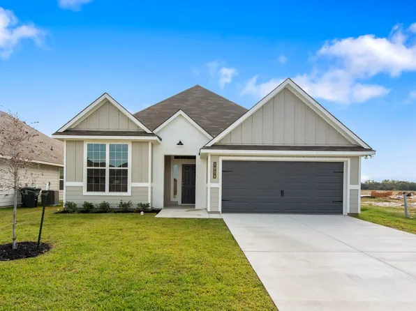 390 Harvest Lake Dr, Snook, TX 77878