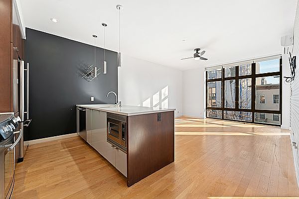 1st image of 717 Prospect Pl #3A