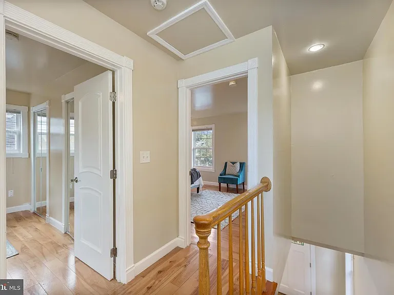 2231 Otis St NE #DETACHED — Photo 11